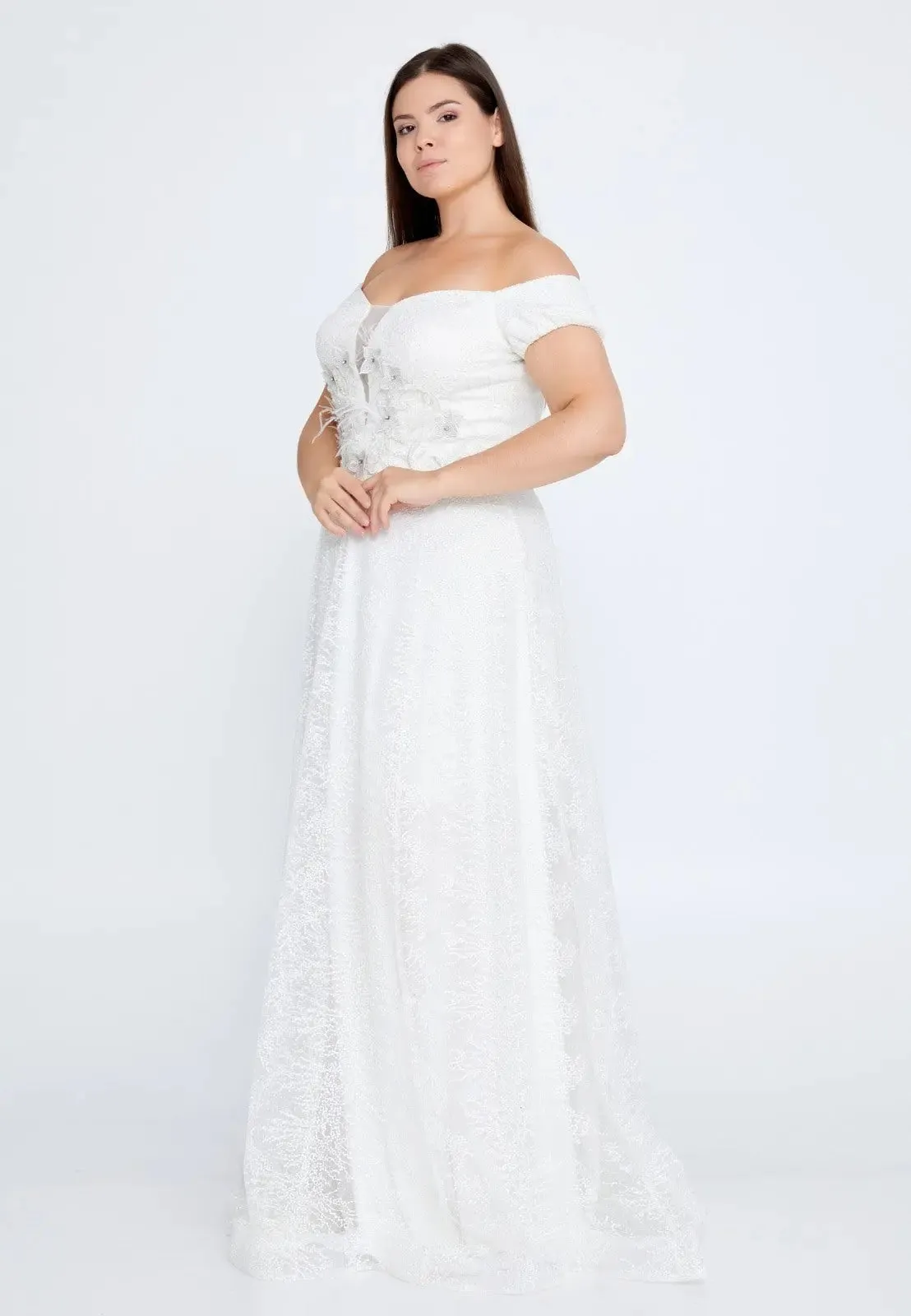 Beautiful plus size wedding dress