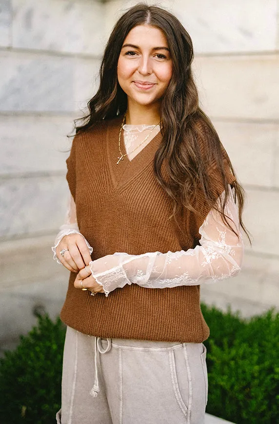 Lacey Ivory Floral Top